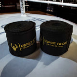 Bandages de boxe Esprit Boxe noir et or, set de 2 rouleaux au bord du ring