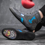 Semelle extérieure imprimée en couleurs d'une chaussure de boxe grise