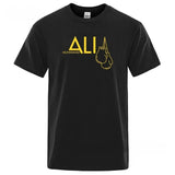 T-shirt Mohamed Ali noir, lettrage ALI jaune et gants de boxe dessinés au trait