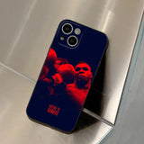 Coque iPhone Mike Tyson, scène de combat en rouge sur bleu nuit, gant Everlast au premier plan et mention CULTURE OF WINNERS