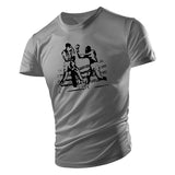T-shirt boxeur gris clair, scène de combat sur le ring dessinée en noir