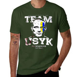 T-shirt Team Usyk vert militaire, portrait et lettrage TEAM USYK
