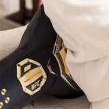 Coussin ceinture UFC, vue d'ensemble du motif noir et or