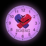 Horloge murale boxe rétroéclairée à cadran blanc — visuel 5
