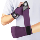 Sous-gants de boxe en gel violets, doigts ouverts et rembourrage sur les métacarpes