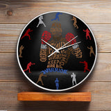 Horloge murale boxe rétroéclairée à cadran noir — visuel 2