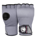 Sous-gants de boxe en gel portés, mise en place rapide