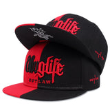 Casquette Thuglife bicolore noir et rouge, mention Outlaw brodée