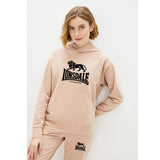 Sweat et jogging Lonsdale - couleur kaki - porté par une jolie femme