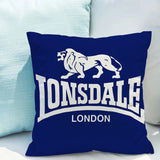 Housse de coussin Lonsdale bleu marine, lion et lettrage LONSDALE LONDON blancs