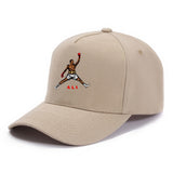 Casquette Mohamed Ali silhouette beige, motif bras levé imprimé