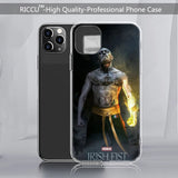 Coque iPhone Conor McGregor, avant-bras enflammé, ceinture jaune au drapeau irlandais, mentions NOTORIOUS et IRISH FIST