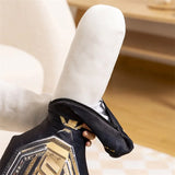 Coussin ceinture UFC, médaillon octogonal latéral et clous dorés sur la sangle