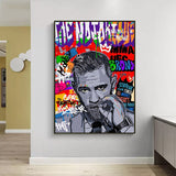 Tableau Conor McGregor cigare aux levres sur mur de graffitis colores