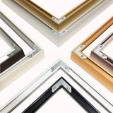 Cadre aluminium pour toile, huit finitions brossees et aspect bois, detail de la finition