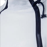 Sweat à capuche Lonsdale demi-zip détail du zip oblique et du col, logo au lion sur la poitrine