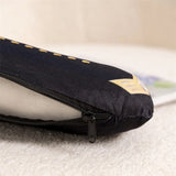 Coussin ceinture UFC en peluche, texture du velours noir