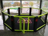 Cage MMA au sol avec personnalisation