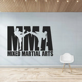 Sticker mural MMA Mixed Martial Arts sur mur clair et plafond bois