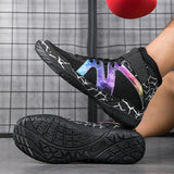 Chaussure de boxe motif galaxie violet, semelle noire à chevrons