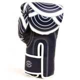 Gants de boxe Fairtex noir et blanc, vue de face
