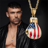 Pendentif gant de boxe USA doré sur sa chaîne maille corde