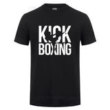 T-shirt Kick Boxing noir, lettrage KICK BOXING et combattant en arrière-plan