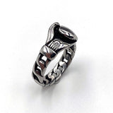 Bague gant de boxe finition argent, anneau en maille gourmette ajourée