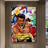 Tableau Mohamed Ali street art, portrait criant avec chaîne dorée et citation peinte en jaune