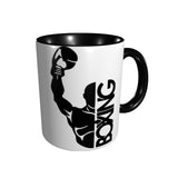 Tasse boxe céramique blanche, bloc boxeur poing levé et lettrage BOXING imbriqués