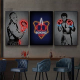 Tableau enseigne Boxing Club en neon sur mur de briques sombres, affiche dans un salon