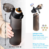 Gourde boxe aromatisée 650 ml, couvercle ouvert sur la dosette et bec intégré