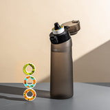 Gourde boxe aromatisée 650 ml, format 26 cm de hauteur en main