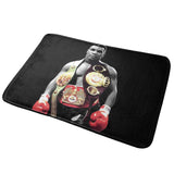 Paillasson Mike Tyson ceinturé, portrait sur fond noir