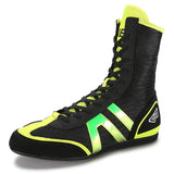 Chaussure de boxe noir et vert fluo, vue de profil