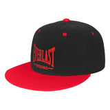 Casquette Everlast snapback noire, visière plate rouge et logo Everlast Boxing brodé rouge