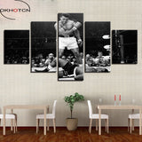 Tableau Ali vs Liston 5 pièces accroché dans une salle de restaurant